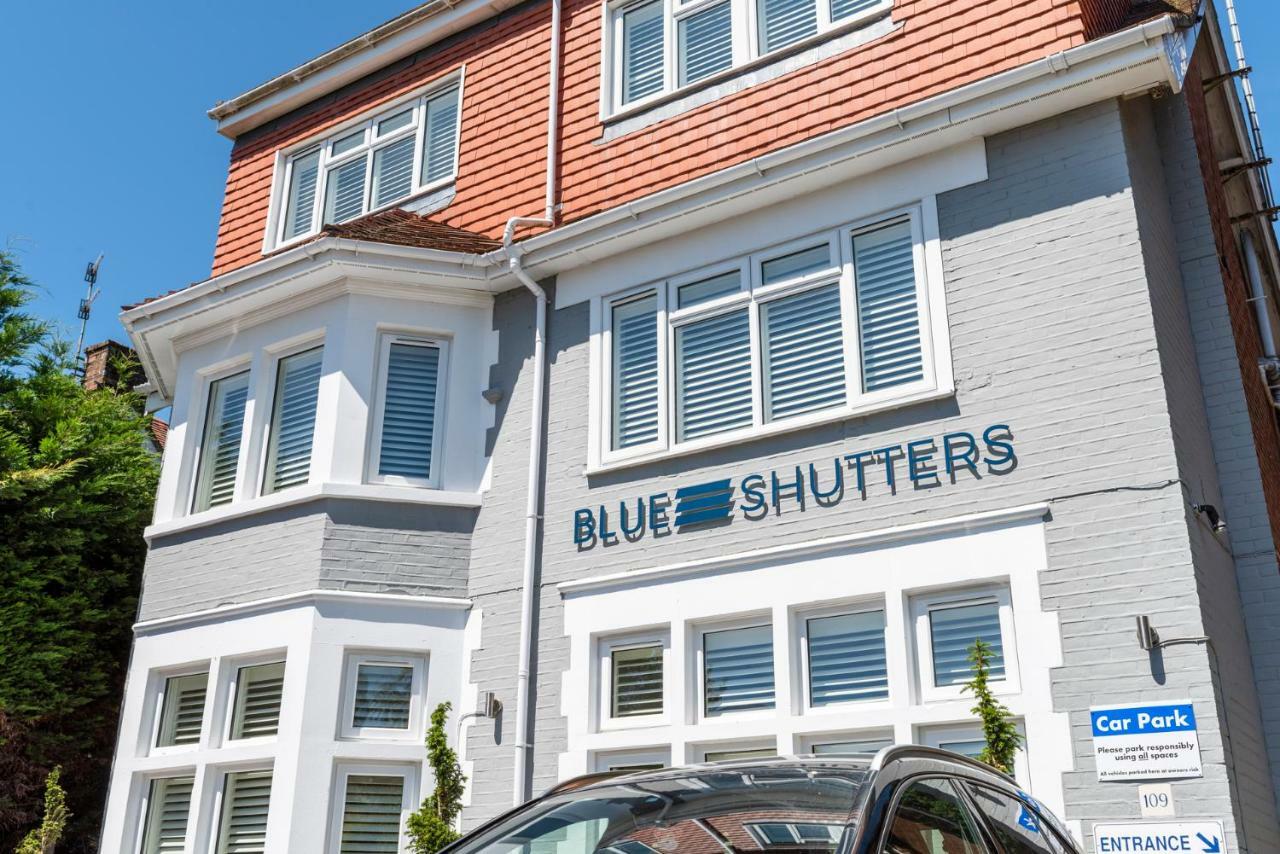 Blueshutters Hotel พูล ภายนอก รูปภาพ